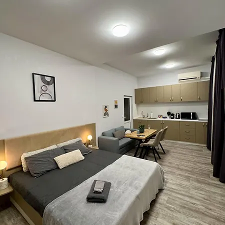 Cozy Place Апартамент *