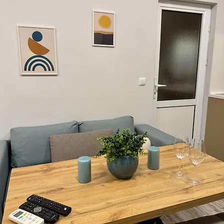 Cozy Place Apartment