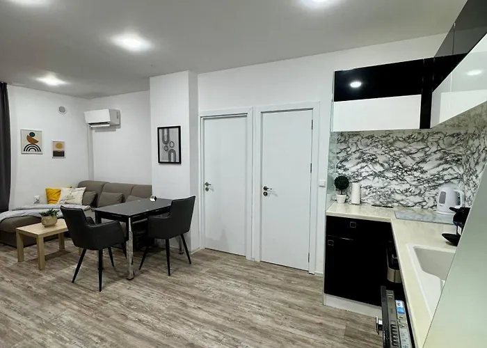 アパート Cozy Place